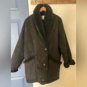 Aritzia Wilfred Free faux shearling coat black